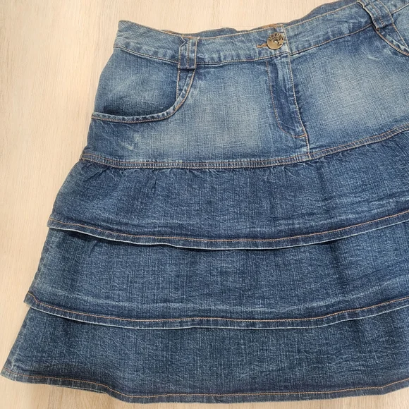 MXM Denim Tiered Ruffle Mini Skirt Size 14 Y2K Boho Festival Western - Picture 8 of 8